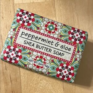 Peppermint & Aloe Shea Butter Soap - 2 oz